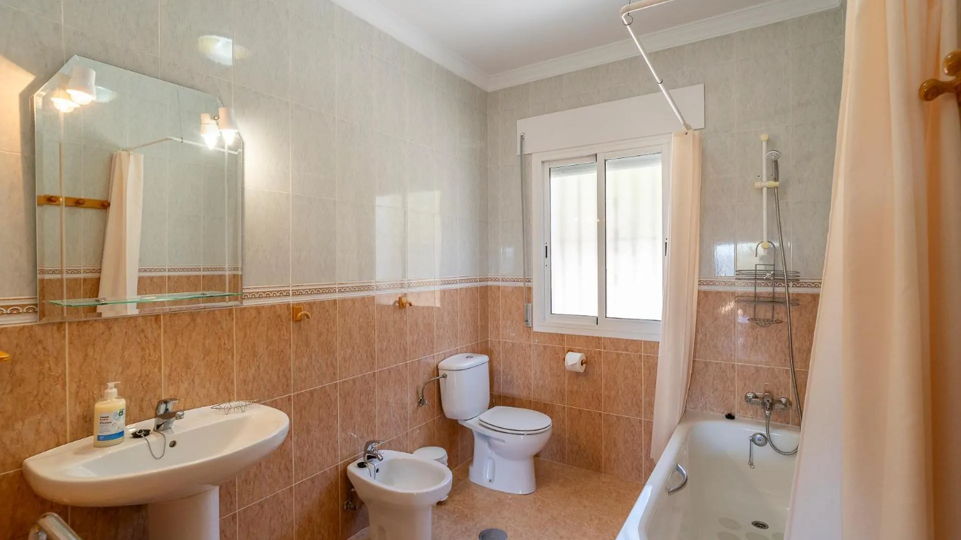 Casa Hyam Villa Alcaucin 0*,  Spain